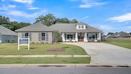 D.R. Horton Pecan - Representative exterior, Rayne Plantation