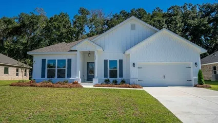 D.R. Horton Matthew - Representative exterior, Harvest Green East